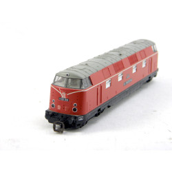 TT - motorová lokomotiva V 180 005 -VI.Parteitag-